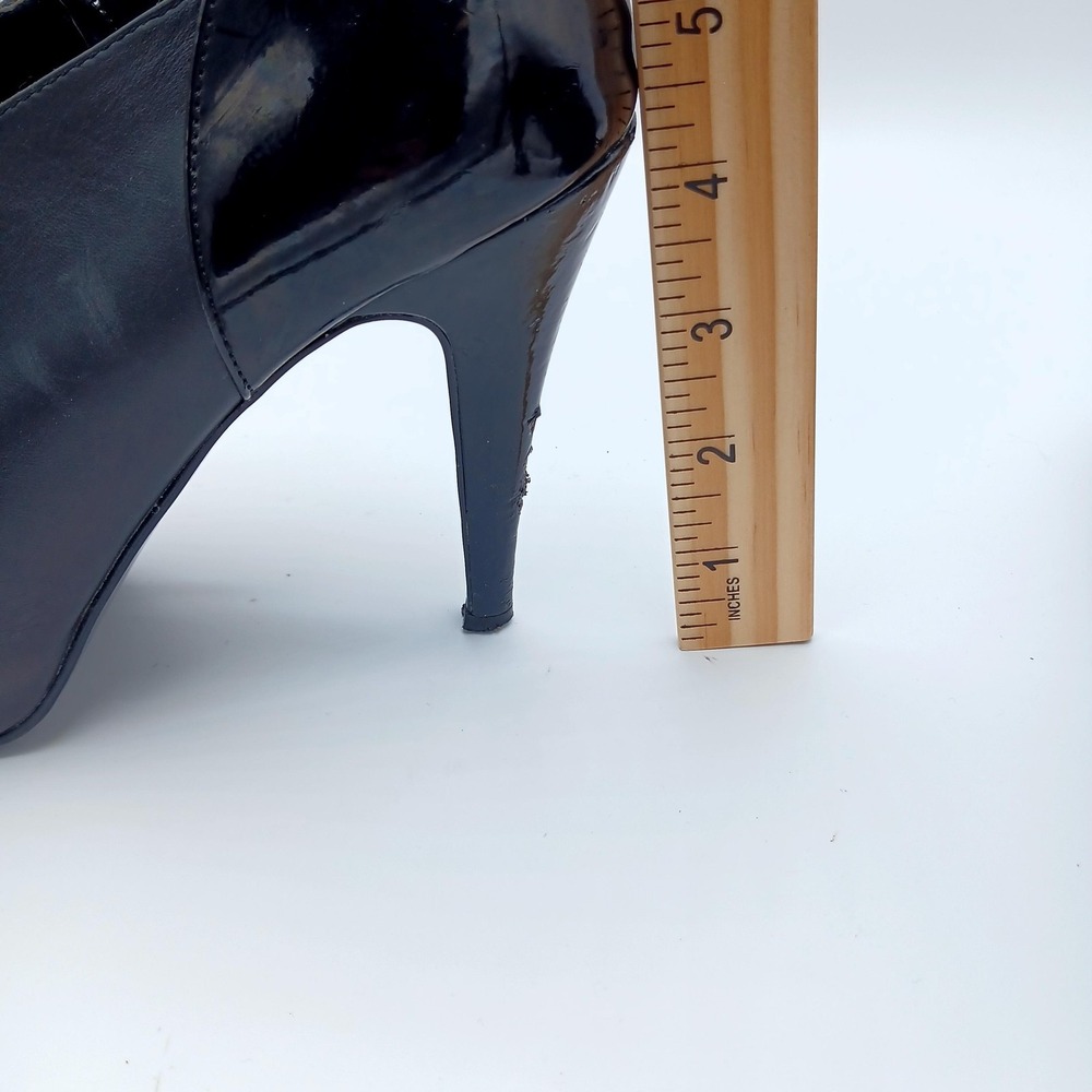Steven by‎ Steve Madden Shoes Womens Size 8.5 Button Booties Heels Zip Retro - Picture 6 of 6
